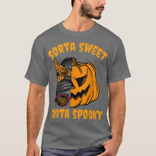 Camiseta Sorta Sweet Sorta Spooky Pumpkin Messy Bun Hallowe