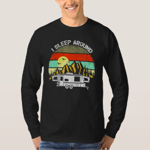 Camiseta Sospechoso Duermo Alrededor Del Camping Rv