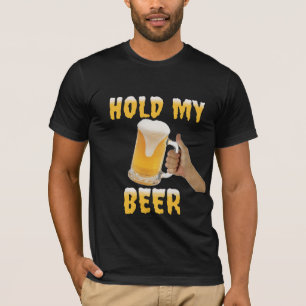 Camiseta Sostén mi cerveza con jarra de cerveza