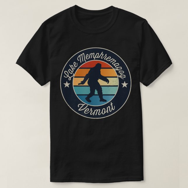 Camiseta Souquatch Souvenir del Lago Memphremagog Vermont (Diseño del anverso)