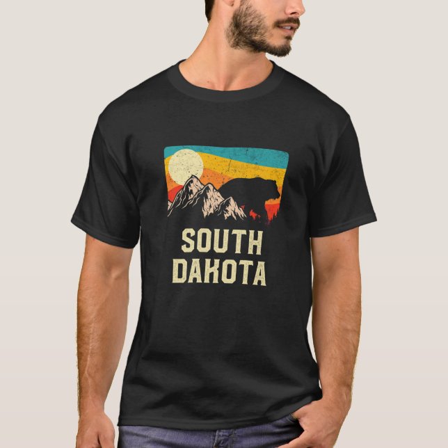 Camiseta South Dakota Nature Wild Bear Retro Sunset Hiking (Anverso)