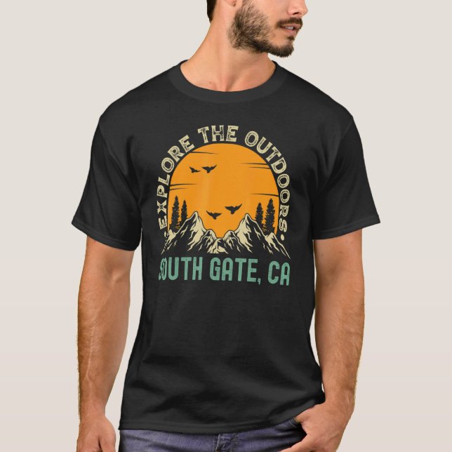Camiseta South Gate California Explora El Exterior (Anverso)