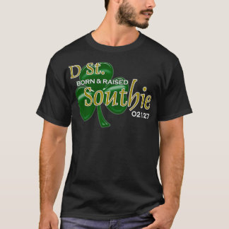 Camiseta Southie D Street Born & Raised 02127 Premium