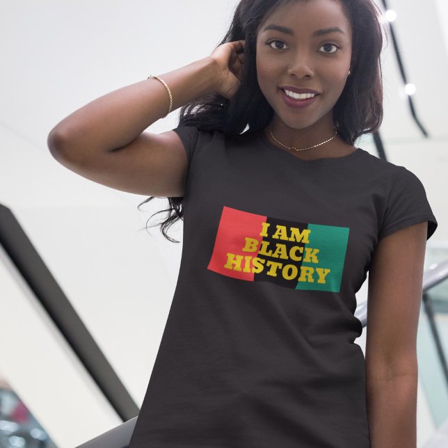 Camiseta Soy historia negra en fuente de oro (Subido por el creador)