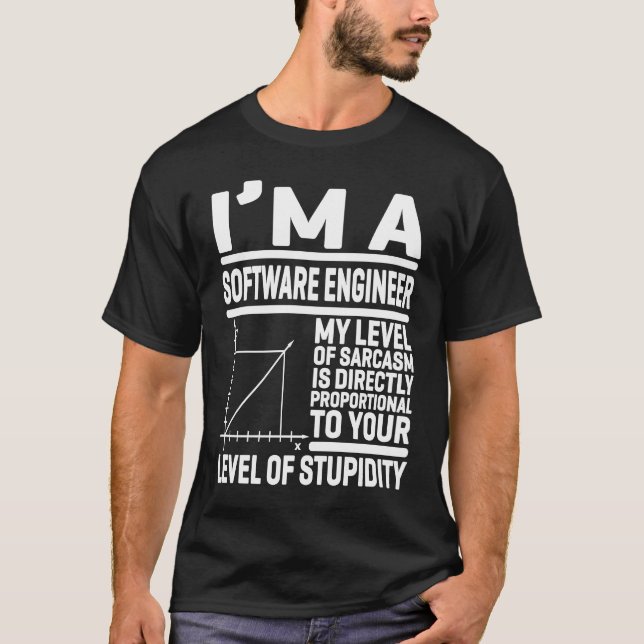 Camiseta Soy Ingeniero De Software Mi Nivel De Sarcasmo Es  (Anverso)