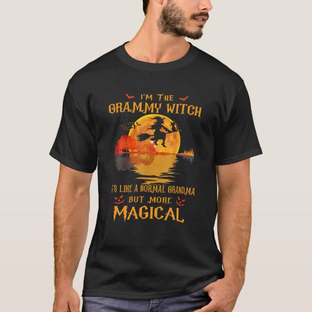 Camiseta Soy la bruja Grammy Es como una abuela normal Ha (Anverso)