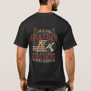 Camiseta Soy un abuelo de papá y un electricista jubilado