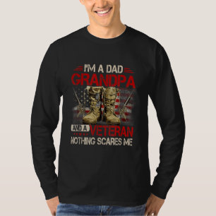 Camiseta Soy un abuelo de papá y un veterano gay de bandera