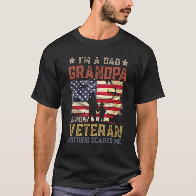 Camiseta Soy un abuelo de papá y un veterano nada me asusta (Anverso)