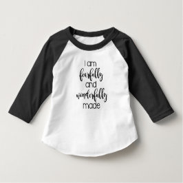 Camiseta Soy un niño pequeño y maravillosamente hecho