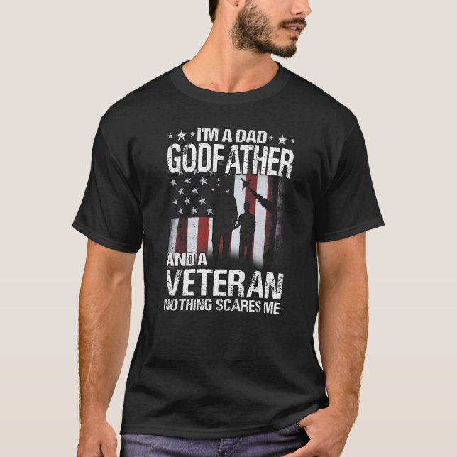 Camiseta Soy un padrino de papá y un veterano que no asusta (Anverso)