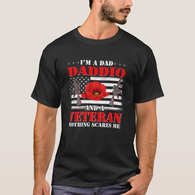 Camiseta Soy un papá Daddio y un veterano nada me asusta (Anverso)