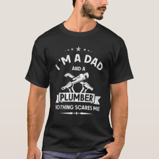 Camiseta Soy un papá y un plomero, nada me asusta el diseño