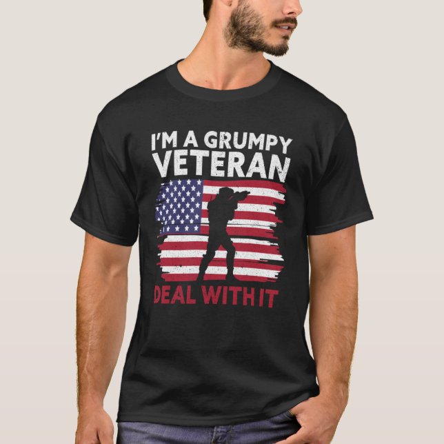 Camiseta Soy un veterano y gruñón... (Anverso)