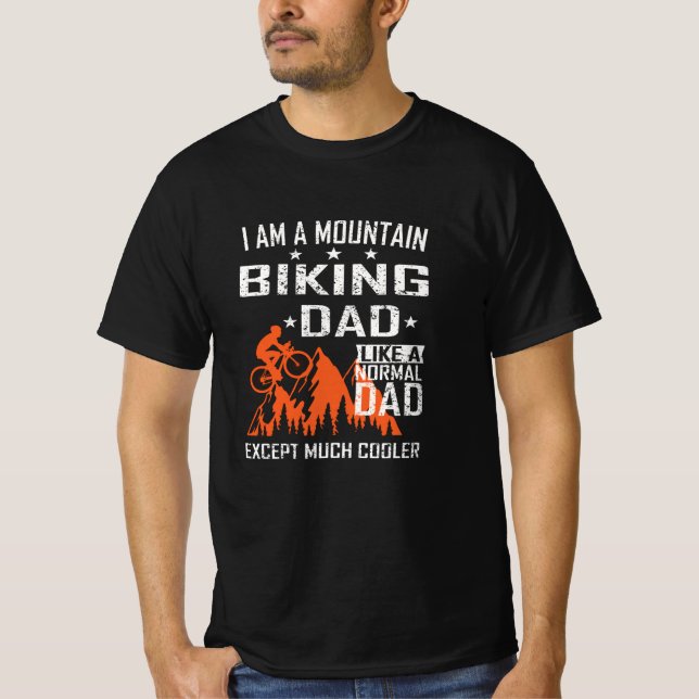 Camiseta Soy Una Idea De Regalo De Papá En Montaña (Anverso)