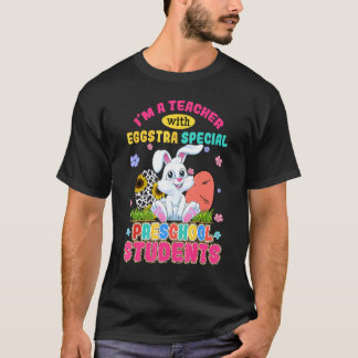 Camiseta Soy una maestra con estudiantes de preescolar Eggs