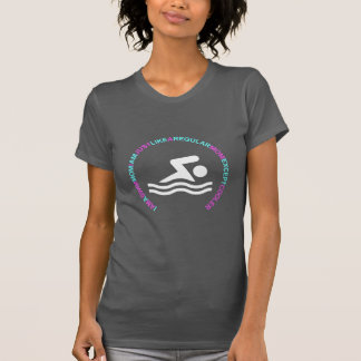CAMISETA SOY UNA MAMÁ DE LA NADADA COMO UN REFRIGERADOR