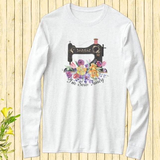 Camiseta Soy una máquina de coser de cosecha floral nueva (Subido por el creador)