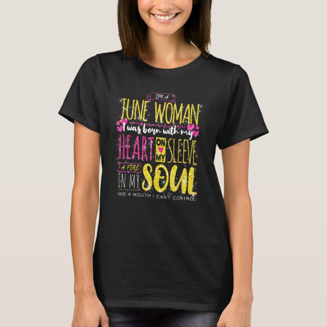 Camiseta Soy una mujer de junio Cumpleaños Chica Gemini Mes (Anverso)