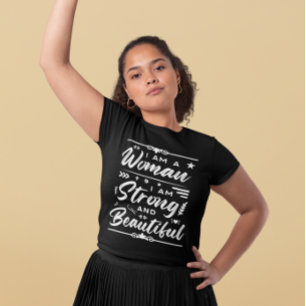 Camiseta Soy Una Mujer Fuerte Y Hermosa