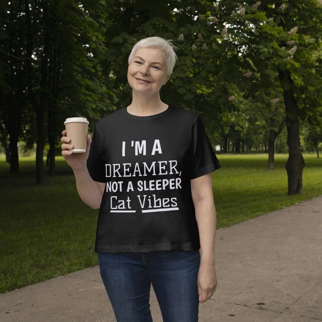 Camiseta Soy Una Mujer Negra Personalizada De Cita De Gato  (Subido por el creador)