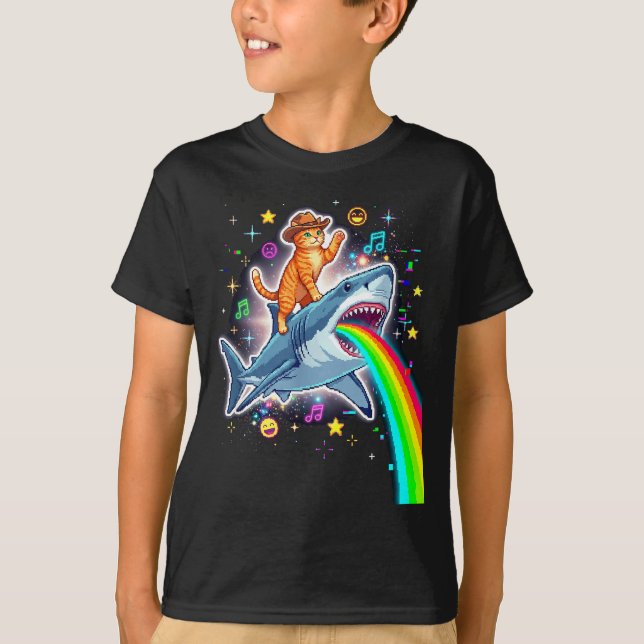 Camiseta Space Cowboy Cat Riding Shark Rainbow Xel Art  (Anverso)