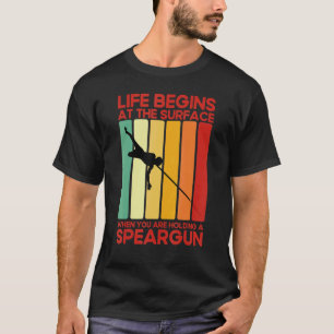 Camiseta Spearfisher Vintage Apnoe Diver liberando a Spearf