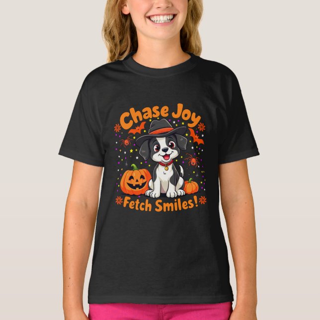 Camiseta Spookone Dog Art: Fetch Halloween Joy & Smiles! (Anverso)