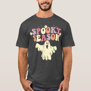Camiseta Spooky Season Retro Groovy Halloween Ghost Costume