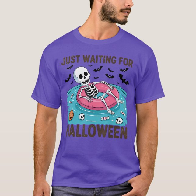 Camiseta Spooky Summer Skeleton Just Waiting For Halloween  (Anverso)