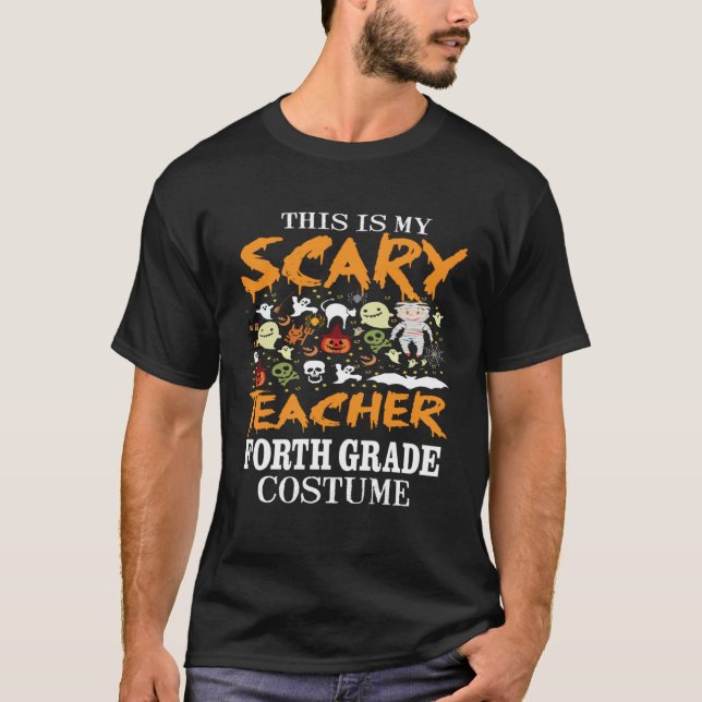 Camiseta Spooky This Is My Scary 4th Grade Teacher Hallowee (Anverso)
