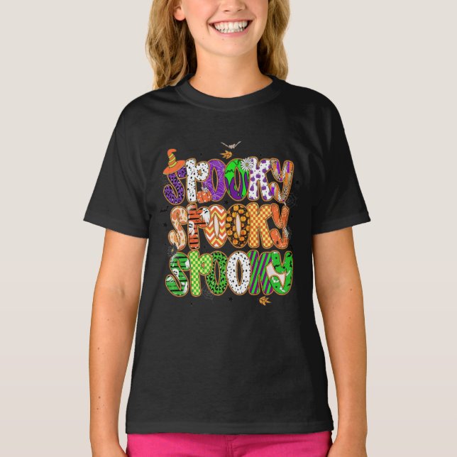 Camiseta Spooky Vibes Galore (Anverso)