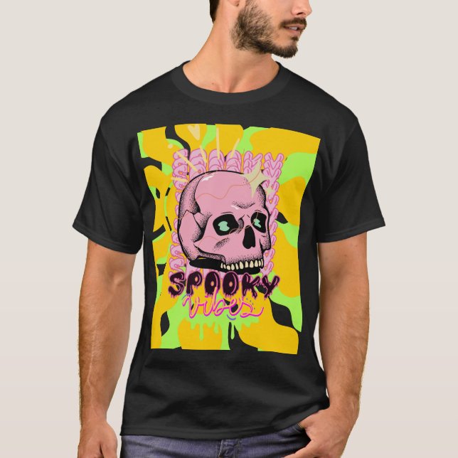 Camiseta Spooky Vibes – Pink Skull Aesthetic Design (Anverso)