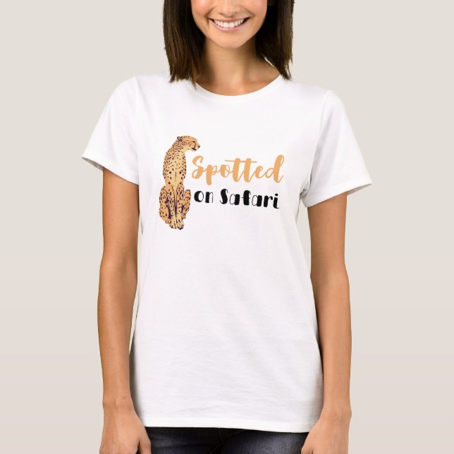 Camiseta Spotted on Safari Funny Wildlife T-Shirt (Anverso)