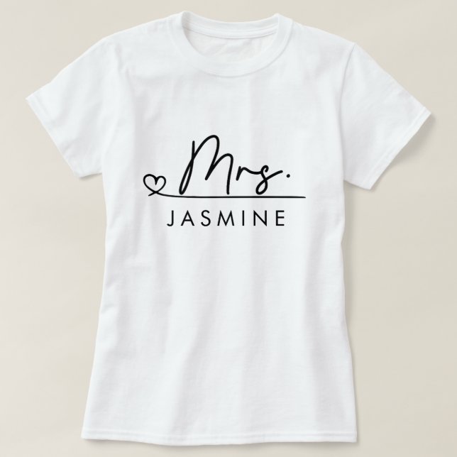 Camiseta Sra. Script Boda Personalizada (Diseño del anverso)