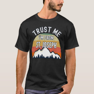 Camiseta St Joseph Trust Me Soy De San José