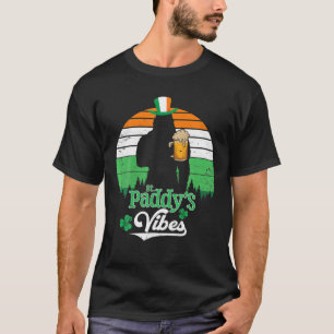 Camiseta St Paddys Vibes Funny Bigfoot St Patricks Day Drin