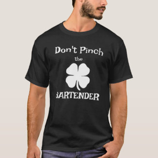 Camiseta St. Patrick's Day Bartender T Shirt with Lucky Sha