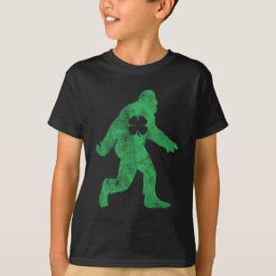 Camiseta St Patricks Day Bigfoot Sasquatch Saint Paddys Iri