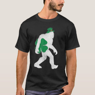 Camiseta St Patricks Day Bigfoot T Clover Leaf Irish Sasqua