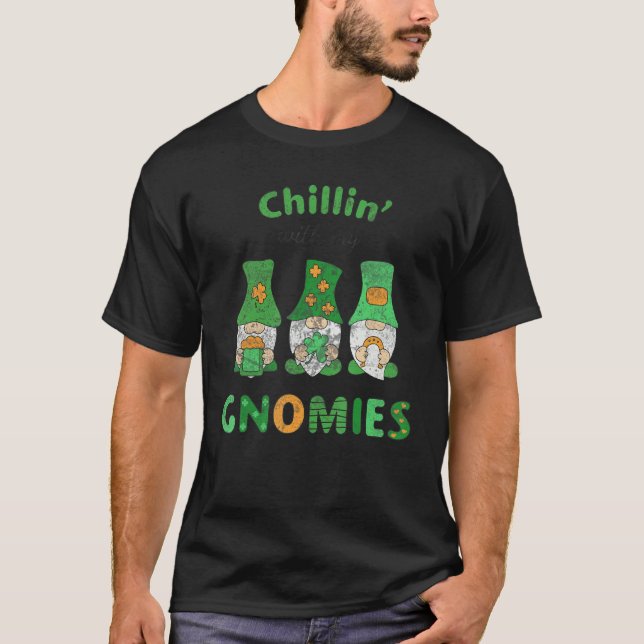 Camiseta St Patricks Day Chillin With My Gnomies (Anverso)