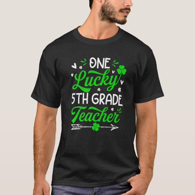 Camiseta St Patrick's Day Fifth Grade Teacher School Appare (Anverso)
