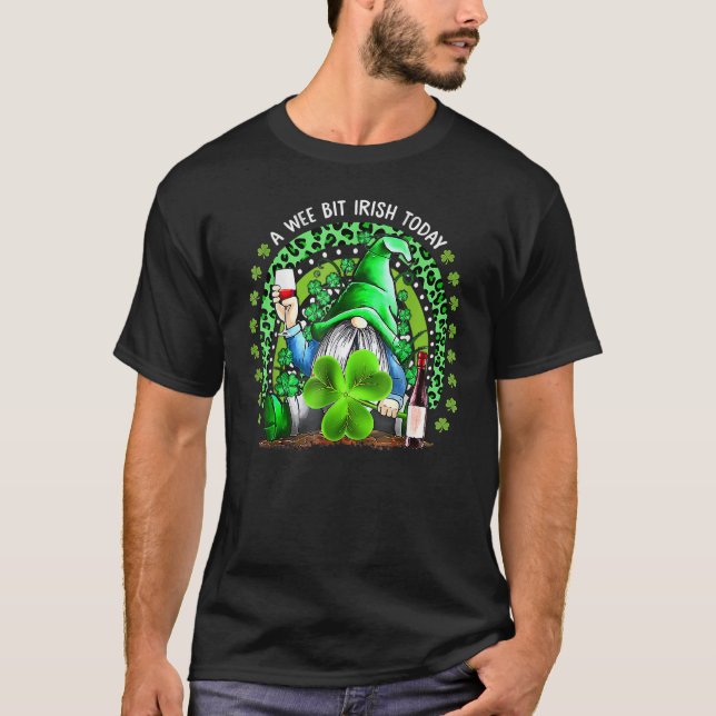 Camiseta St Patrick's Day Irish Gnome Drink Wine Shamrock R (Anverso)