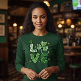 Camiseta St. Patrick's Day LOVE Green Mixed Patterns Clover