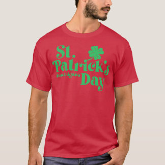 Camiseta St Patricks Day Shenanigans Green Text