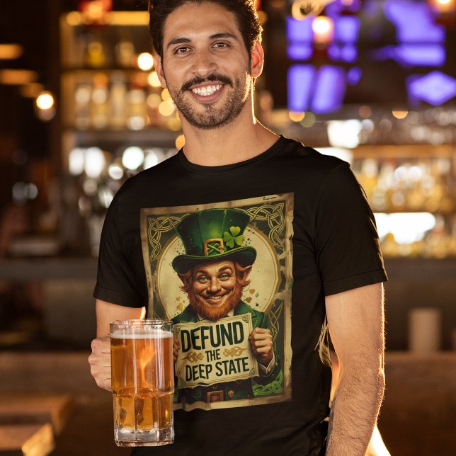 Camiseta St Patricks Defund The Deep State FBI Surveillance (Subido por el creador)