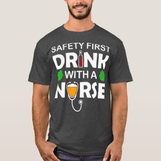 Camiseta St Patricks Día de la Cerveza Seguridad del Vino P