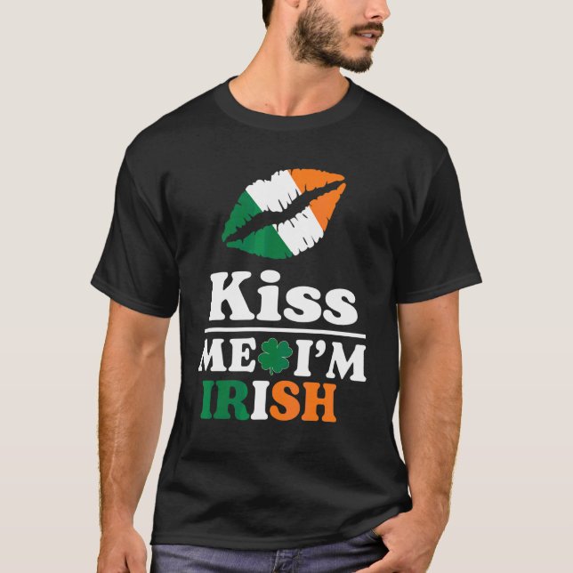 Camiseta St Patrick's Kiss Me soy el irlandés Funny Saint P (Anverso)