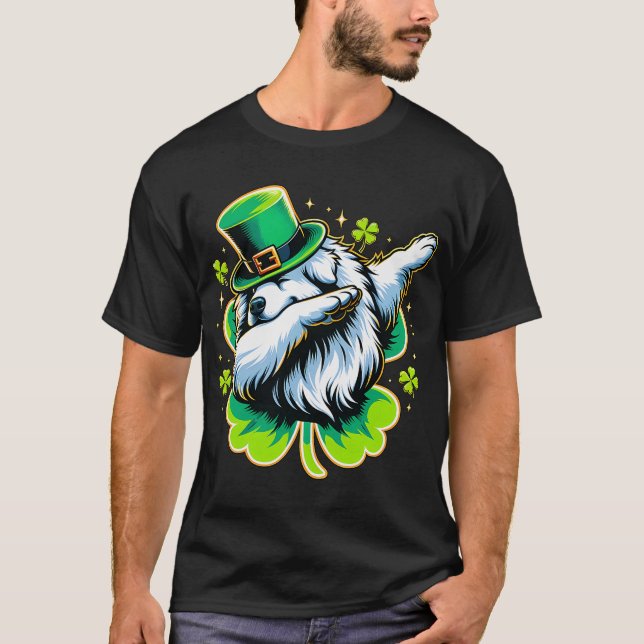 Camiseta St Patricks Leprechaun Dabbing Great Pyrenees Dog (Anverso)