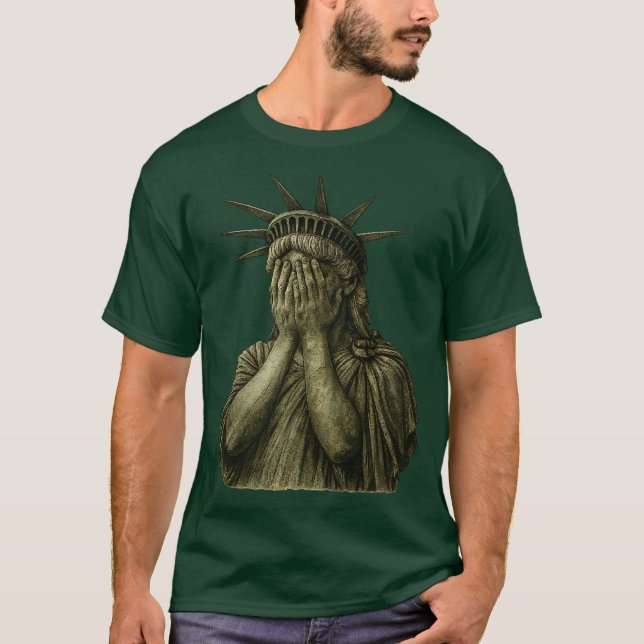 Camiseta Statue of Liberty covering her face in shame polit (Anverso)